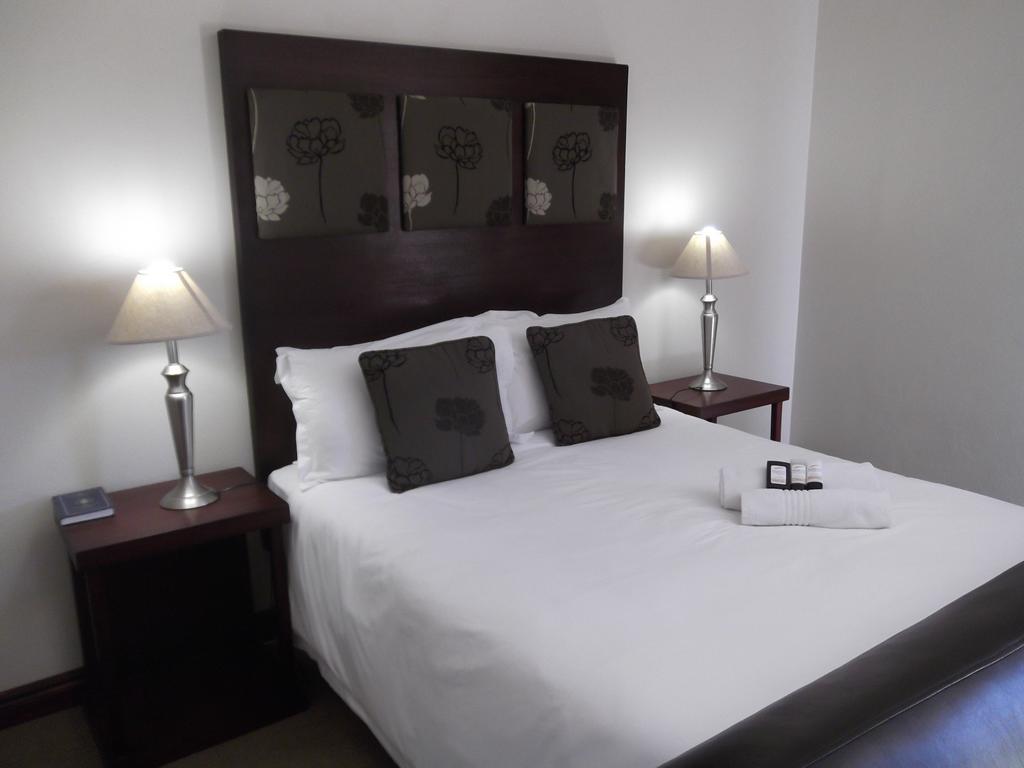 Belmont Guesthouse Bloemfontein Room photo